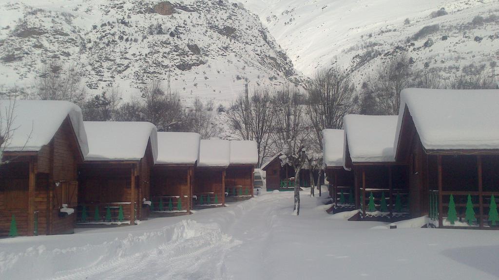 Camping Era Yerla D'arties Exterior foto